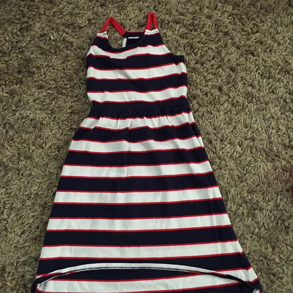 Gymboree girls dress size 5 and 6. Super cute!